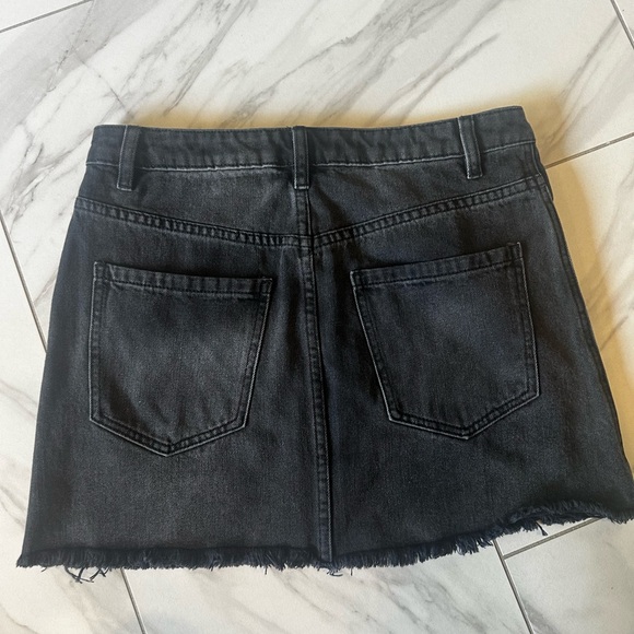 We the Free. Black denim skirt. Women’s size 27. NWT - Picture 2 of 3